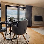 Karmen Luxury Borik דירה