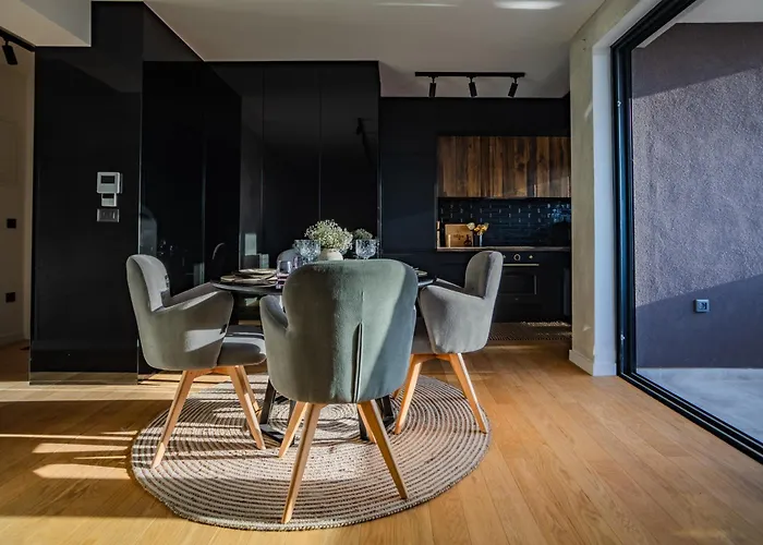 Karmen Luxury Borik アパート